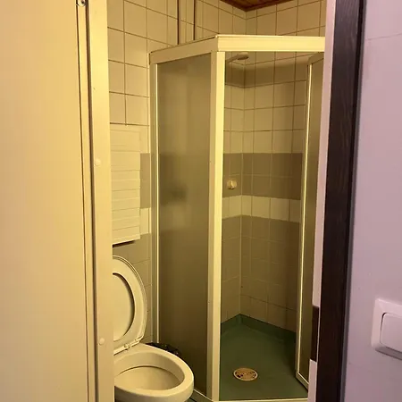 Yhden Makuuhuoneen Yksioe Апартаменты *